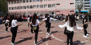 Lüleburgaz Bahar Şenlikleri: Karadeniz Kültürü ve Lezzetleriyle Dolu