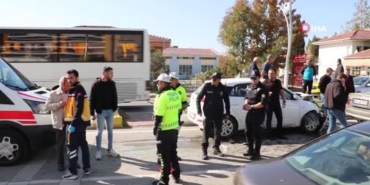 Edirne’de Kaza: Kırmızı Işıkta Çarpışan Panelvanda Ölüm ve Yaralılar!