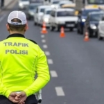 Bursa Ters Yönden Giren Sürücünün Tehlikeli Anları Kamerada