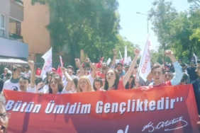 Gençlerin Siyasette Rolü: Ankara’da Büyüyen Fırsatlar
