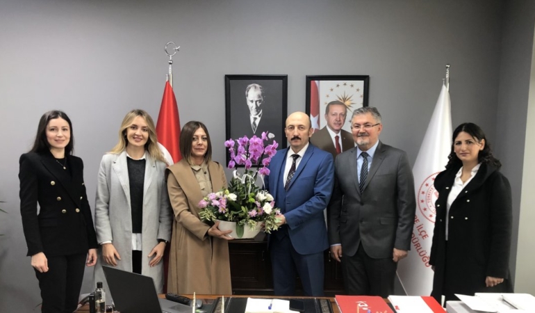 Müdür Altınöz, Okul Ziyaretleriyle Eğitim Kalitesini Nasıl Artırıyor?