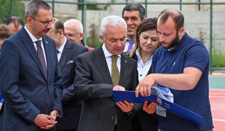 TOKİ Pınarhisar Ortaokulu İnşaatı: Eğitim Yatırımları Devam Ediyor