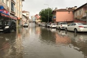 Edirne Yağmur Haberi: Sağanak ve Dolu Hayatı Nasıl Etkiledi?