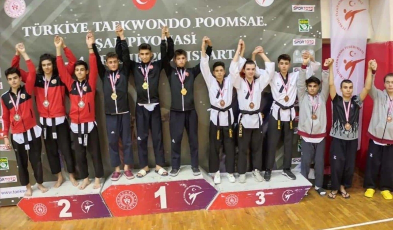 Aden Ünlü Taekwondo Şampiyonu: Kırklareli’nin Yıldızı Erzurum’da Parladı