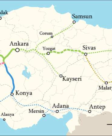 Büyükkarıştıran YHT İstasyonu’ndaki Test Sürüşü Merak Uyandırıyor