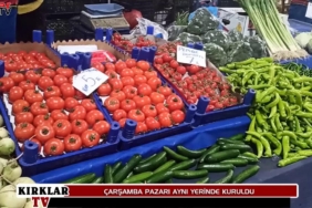 Kırklareli Çarşamba Pazarında Uygun Fiyatlı Yaz Meyveleri