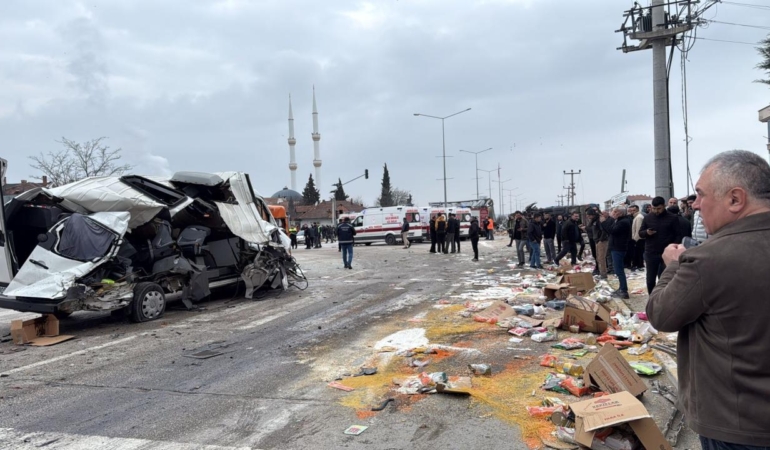 Samsun’da Kaza: Hafif Ticari Araç Şarampole Yuvarlandı
